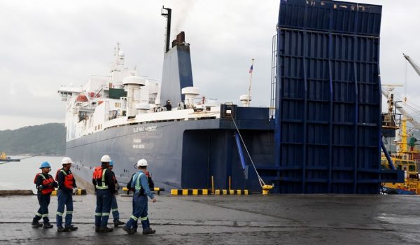 Ferri que conectaba Costa Rica y El Salvador suspende operaciones