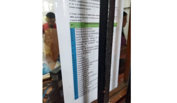 Estudiantes de la Uenic bajo incertidumbre tras confiscación de universidad por el orteguismo