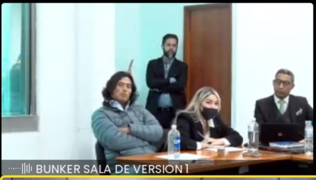 un momento de la audiencia pública de imputación de cargos a Nicolás Petro (i), primogénito del presidente colombiano, Gustavo Petro, y su exesposa Daysuris Vásquez . LA PRENSA/Redes sociales