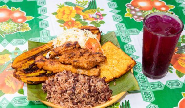 El recorrido de las fritangas nicaragüenses en San José 