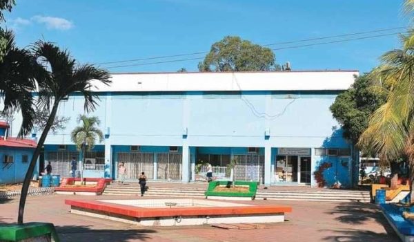 Operan de urgencia a niño de 2 años abusado por su padrastro