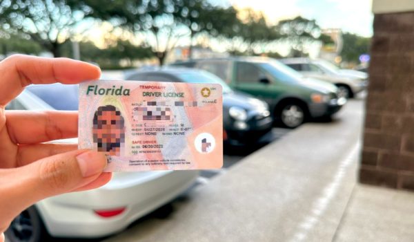 Cómo pueden los nicaragüenses solicitar una licencia de conducir en Florida