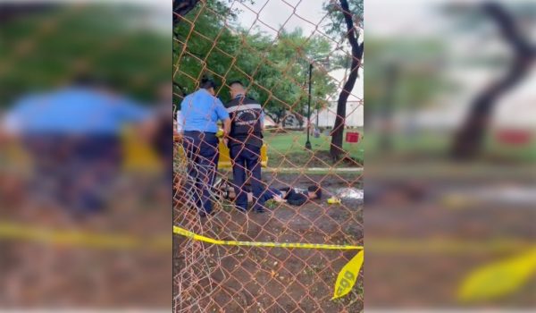 Rayo mata a joven futbolista en el parque La Biblia en Managua
