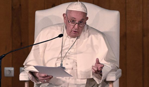 El papa pide que se use la Inteligencia Artificial «al servicio de la Humanidad»