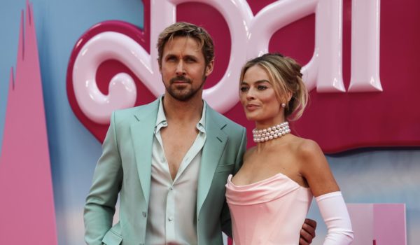 «Barbie» se convierte en la película más taquillera de la historia de Warner Bros