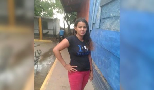 «Tengo miedo que me le hayan hecho algo». Madre pide ayuda para encontrar a su hija desaparecida desde hace cinco meses