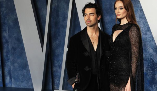 El cantante Joe Jonas presenta una solicitud de divorcio de la actriz Sophie Turner