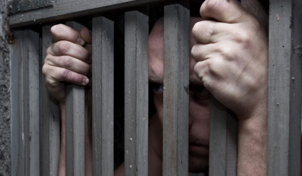 Getty Images La idea de que la prisión mejora a las personas privadas de su libertad tiene miles de años.