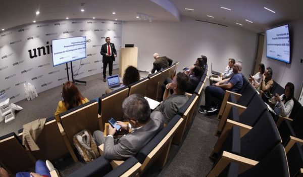Universidades piden regular los aspectos éticos de la IA antes que los tecnológicos