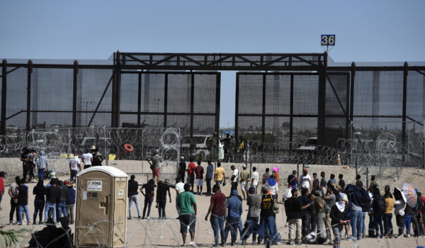 El miedo a la deportación cunde entre los migrantes tras el acuerdo de México con EE.UU.