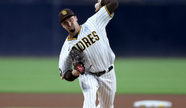 Lanzador de los Padres es retirado tras siete innings sin hits y Ronald Acuña sigue haciendo historia