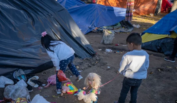 Atender niños migrantes presenta “desafíos significativos” en Latinoamérica