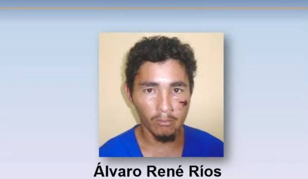 Sujeto detenido por atacar a hermanos en bar. Una de las víctimas falleció