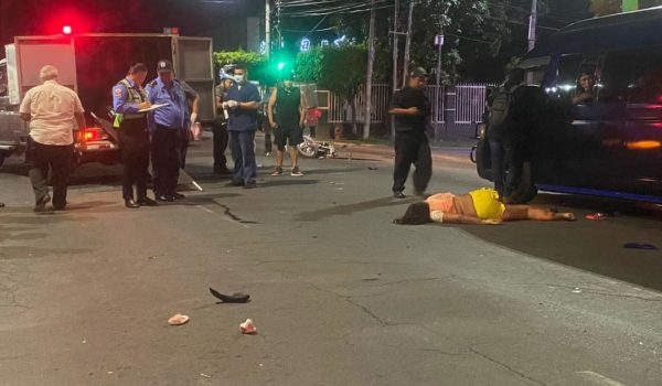 Motociclista causó accidente de tránsito en Managua donde falleció su pareja