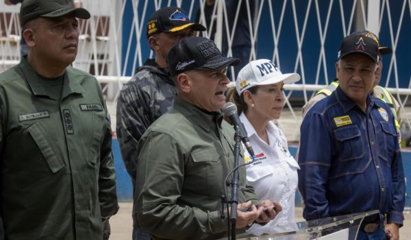 Llega a Venezuela el segundo vuelo desde Estados Unidos con 111 migrantes repatriados