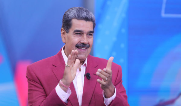 Maduro acusa a la oposición de «vender un mega fraude al mundo» con primarias venezolanas