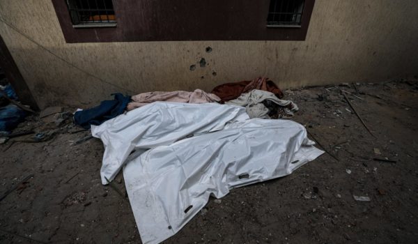 Suben a 3.785 los muertos por los bombardeos israelíes en la Franja de Gaza