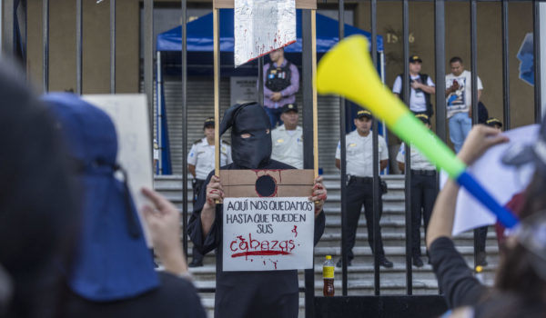 EE.UU. impone restricciones de visado a más de una docena de personas en Guatemala