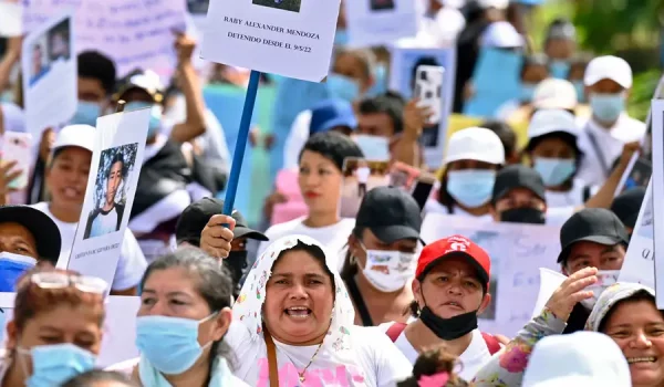 Nayib Bukele: en las cárceles de El Salvador «no hay abusos»