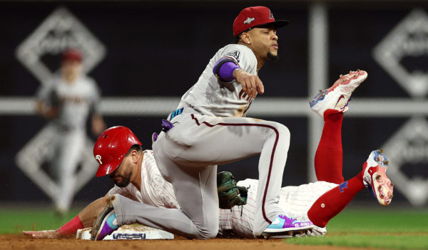 Arizona no se rinde y fuerza séptimo juego contra los Filis en la Liga Nacional