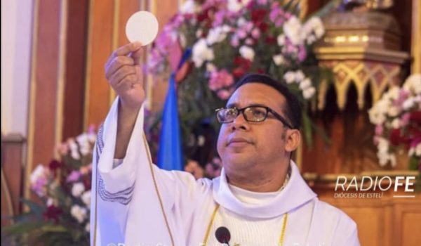 Dictadura secuestra a otro sacerdote