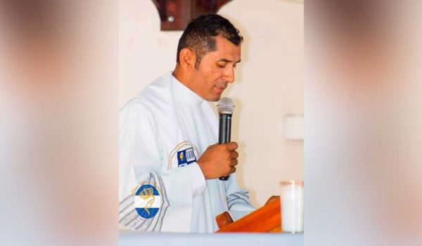 Régimen detiene a otro sacerdote, el sexto en los últimos ocho días