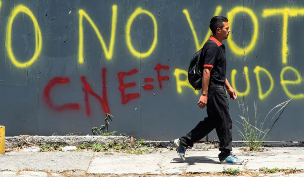 Venezuela libera detenidos