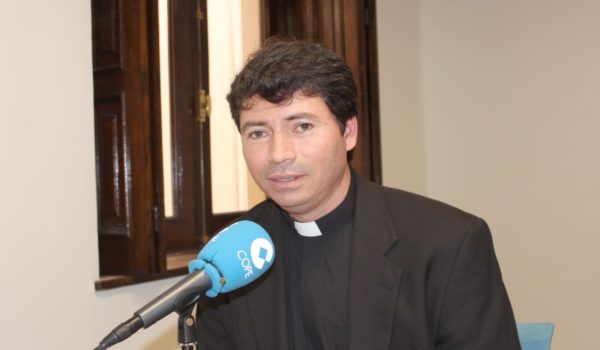Dictadura secuestra a otros tres sacerdotes
