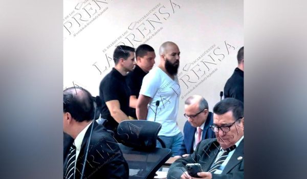 Aumentan condena a bailarín nicaragüense que mató a doctora en Costa Rica