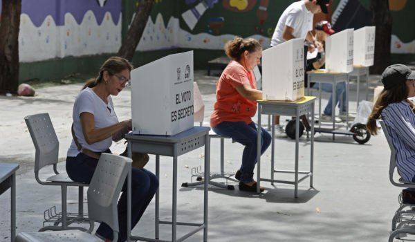 Ecuador tendrá 139 observadores internacionales en la segunda vuelta de las elecciones