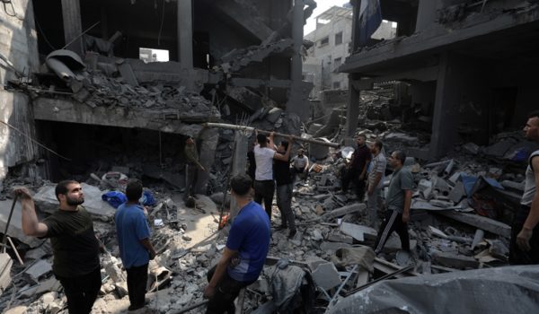 Suben a 7,703 muertos y casi 19,000 heridos las víctimas de los ataques israelíes en Gaza