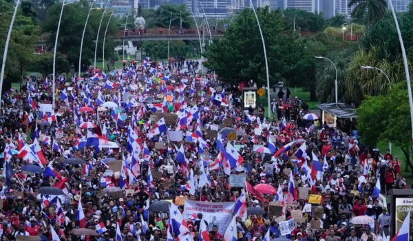 Panamá: Dos muertos en protesta contra contrato minero