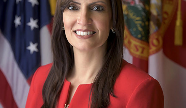 Jeanette Núñez vicegobernadora de DeSantis lamenta la «incertidumbre» que causa Trump en las primarias