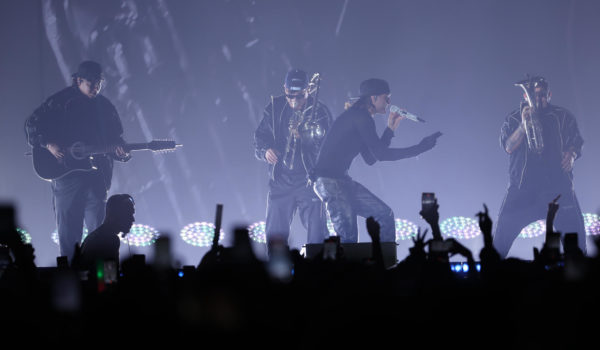 Madrid cantó a todo pulmón los corridos mexicanos de Peso Pluma