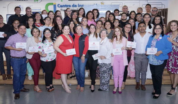 Claro capacita a emprendedores, con su programa  “Conectate con lo Tuyo”