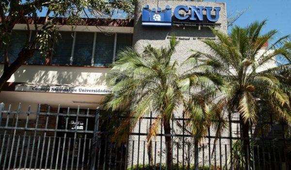 Ortega otorga al CNU control total sobre las decisiones de las universidades