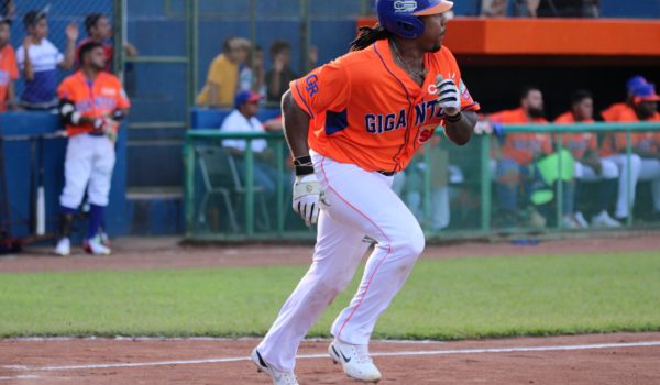 Los Gigantes enfurecen y extienden su invicto en la Liga Profesional