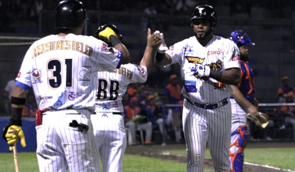 Leones vapulean al Bóer y los Tigres superan a los Gigantes en la Liga Profesional