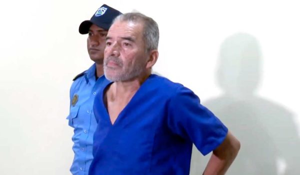 Policía presenta a sospechoso de asesinar a señora en Managua