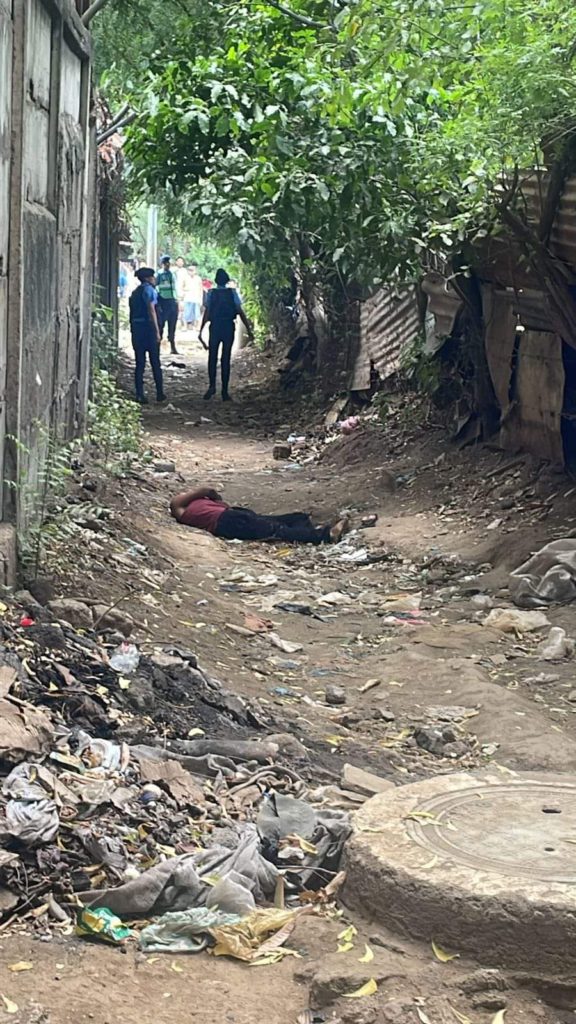 Este es el callejón donde fue encontrado sin vida Jony Ocón. LA PRENSA/ Cortesía. 