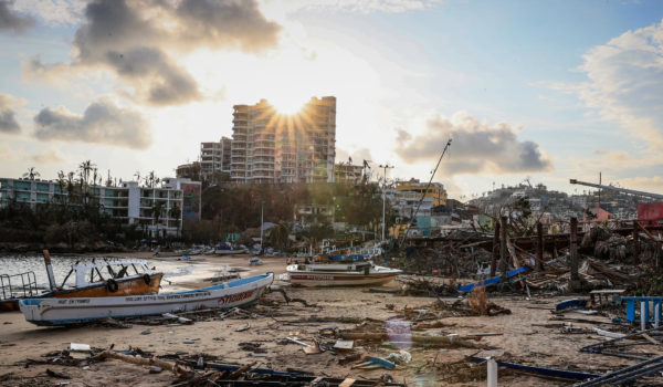 México estima más de 3.400 millones de dólares para las reparaciones tras el huracán Otis