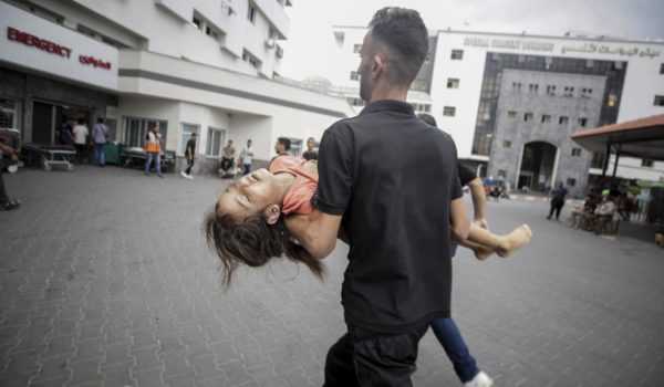 Ejército de Israel continúa su «operación selectiva» dentro del hospital Al Shifa en Gaza