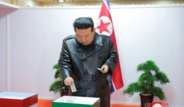 De «líder comunal» a embajador en Corea del Norte: Quién es Modesto Munguía, el diplomático de la dictadura en el país asiático
