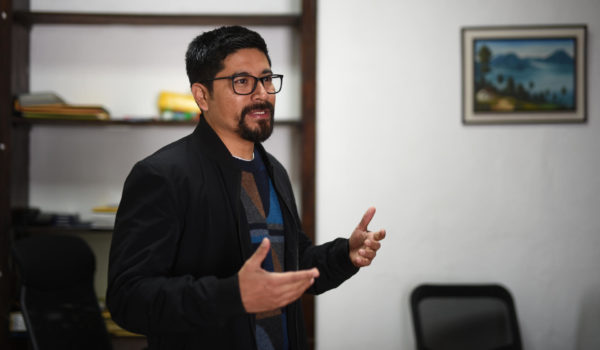 El reto de Arévalo en Guatemala es frenar el «deterioro democrático», dice un diputado