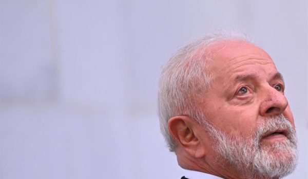 Lula y Petro, dos grandes ausentes en larga lista de invitados para la investidura de presidente de Argentina