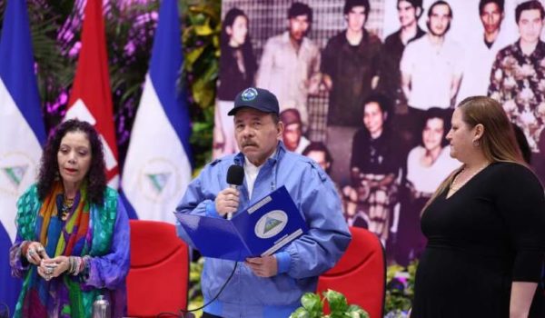 Dictadura añora los años oscuros de la década de los ochenta y ordena resucitar el Ministerio del Interior