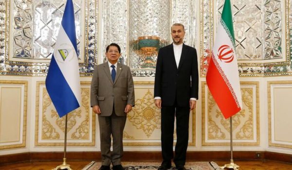 Dictadura «profundiza» lazos con Irán, China y Rusia, todos enemigos de Estados Unidos