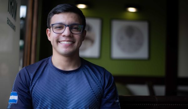 Elián Ortega, el nicaragüense número uno del mundo en taekwondo poomsae