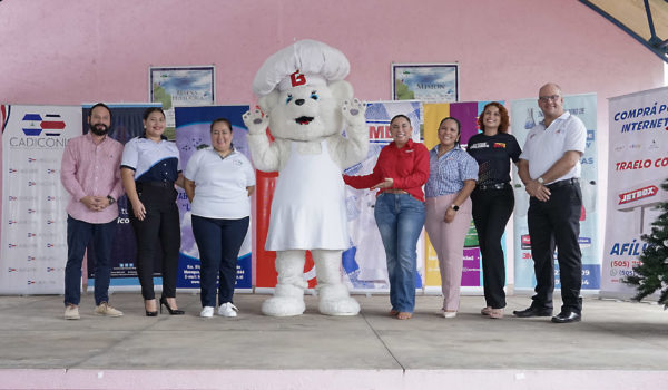 En esta navidad “Juntos por Pajarito Azul”