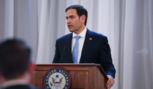Senador Marco Rubio pide al papa Francisco que interceda por la liberación de monseñor Rolando Álvarez